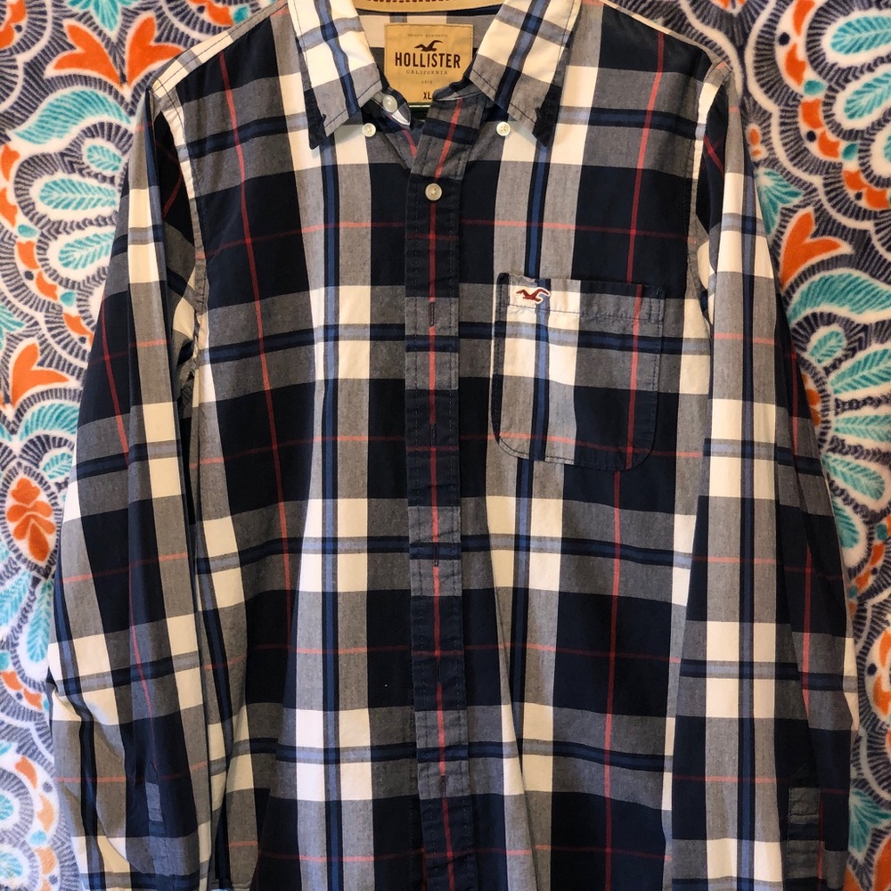 Hollister Button Up